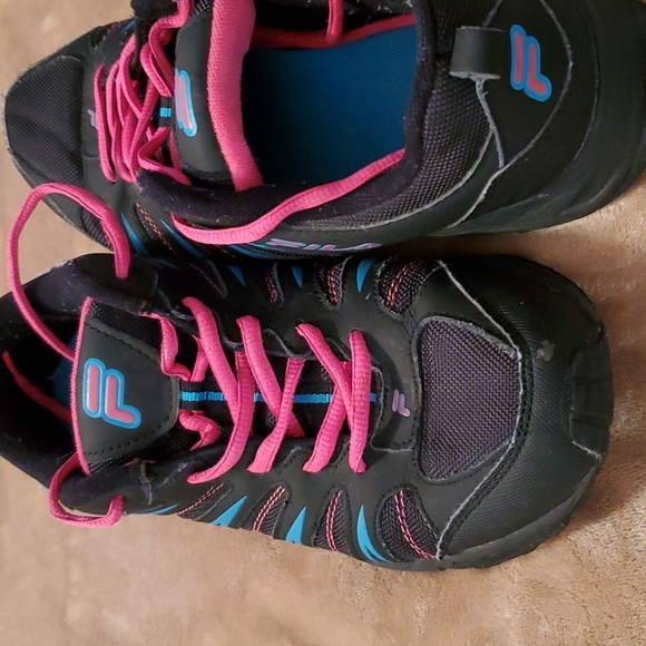 FILA RUNNING SHOES, 10, BLACK WITH PINK AND BLUE - Picture 4 of 4